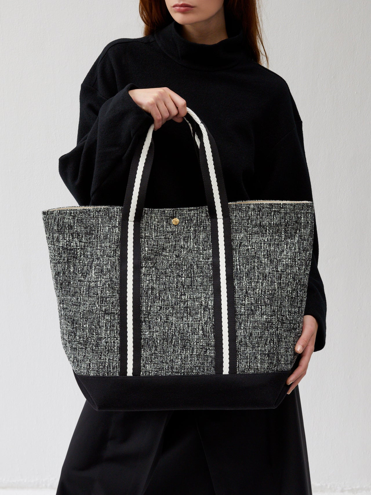 Club L - Tweed Chiné Noir - Image 2