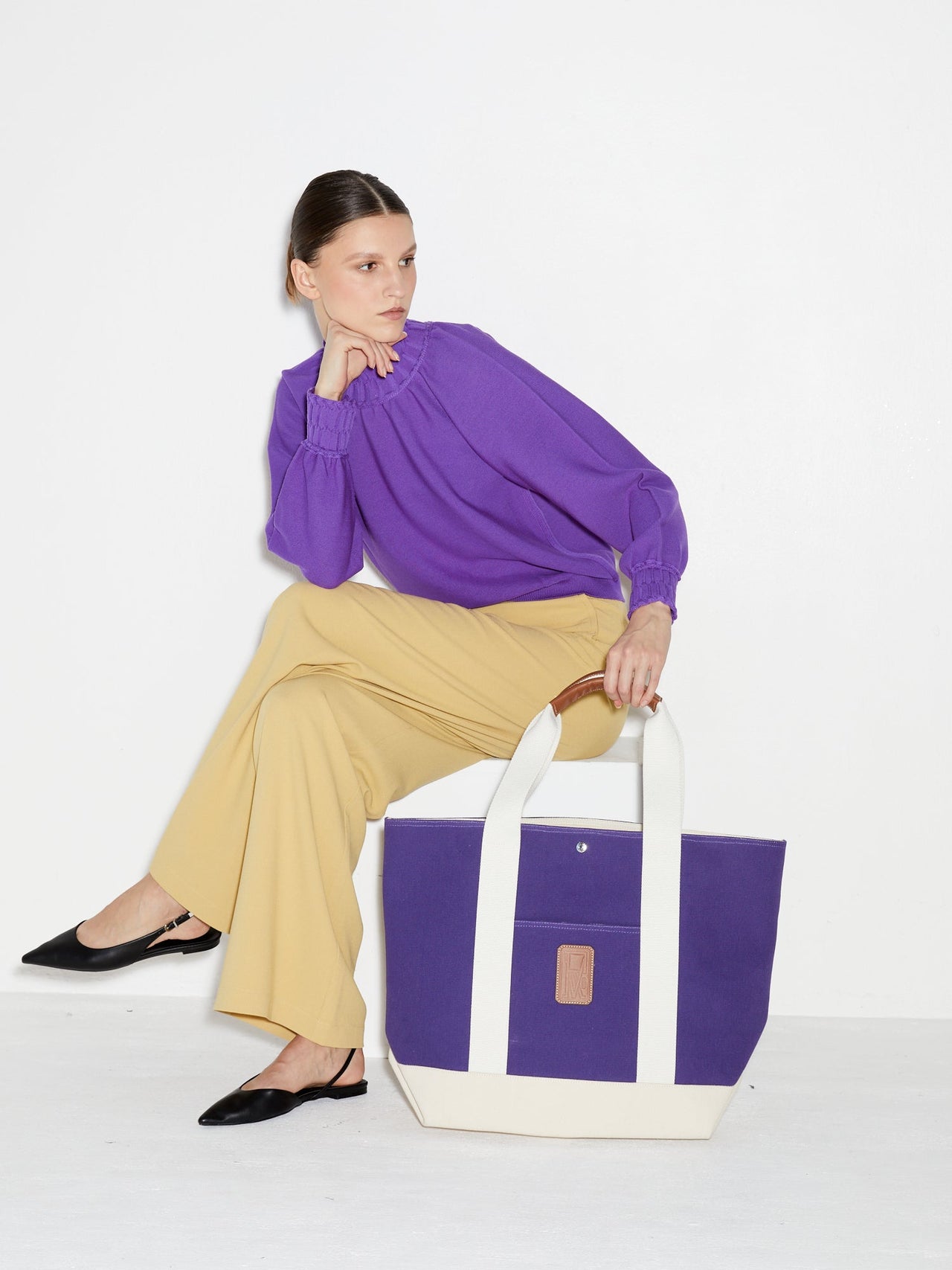 Club L - Mauve - Image 4