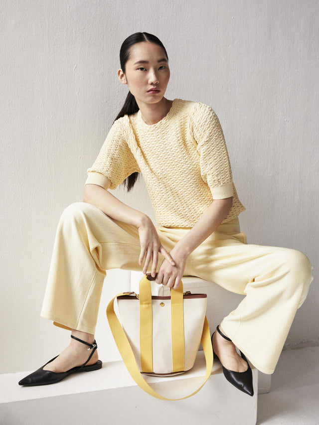 Cruise Bucket S - Essentials Yellow - Image 2