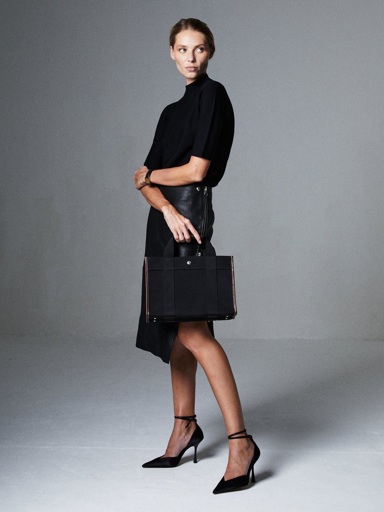 Traveller M - Black Rive Droite - Image 4