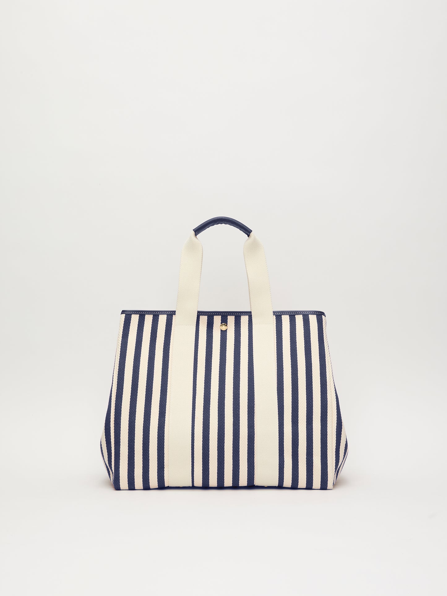 Traversée L - Palais Royal Navy