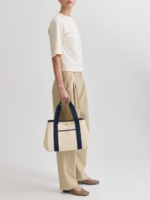 Traversée M Pocket - Verneuil Canvas White/Mini Sellier Navy - Image 2