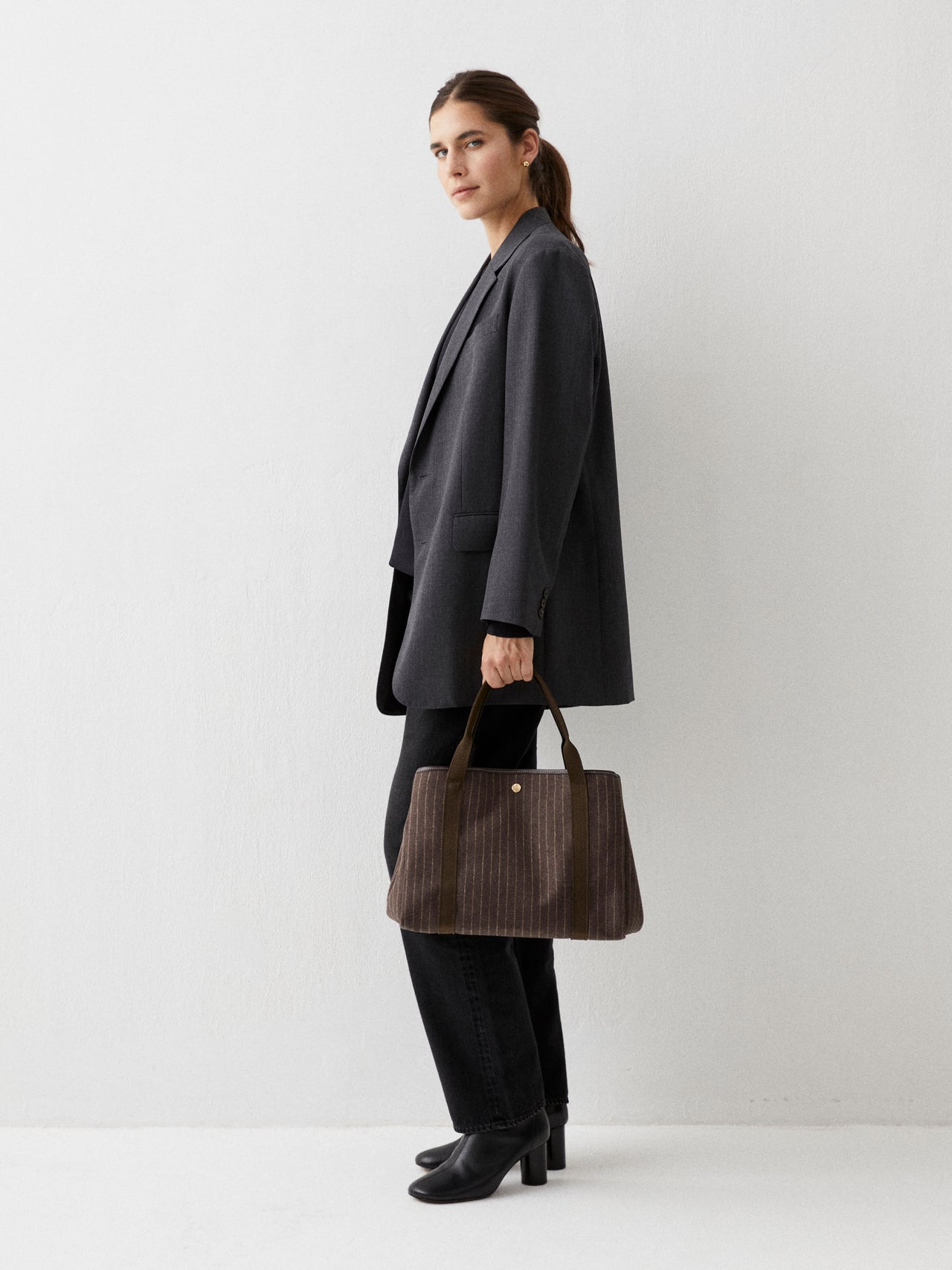 Traversée M - Suits brown - Image 5