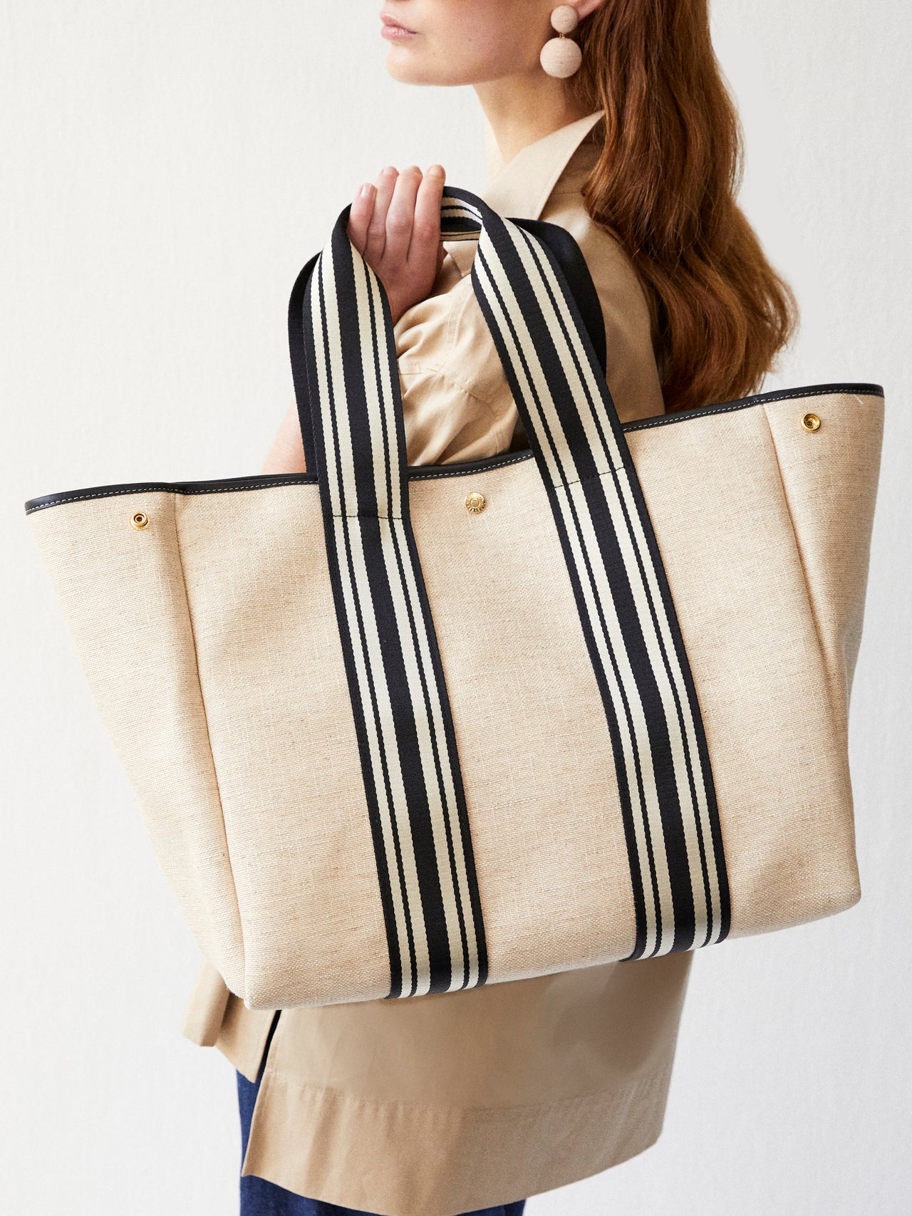 Traversée L - Linen Cream Equestrian Black - Image 3