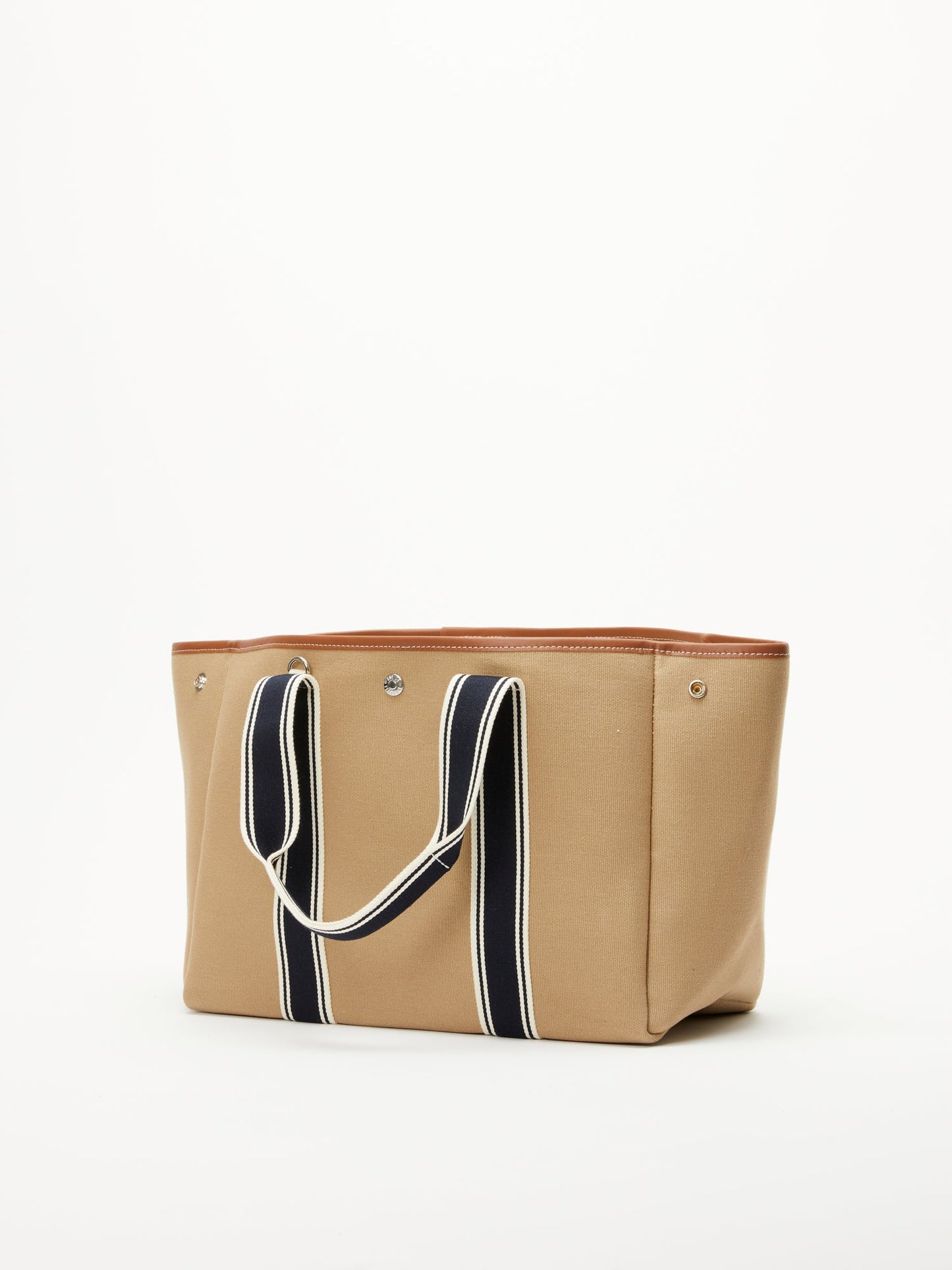 Traversée M - Cruise Line Beige