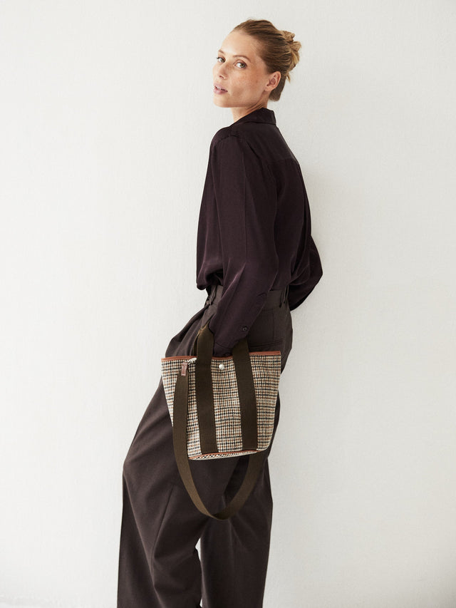 Cruise Bucket S - Pdp Camel - Image 1