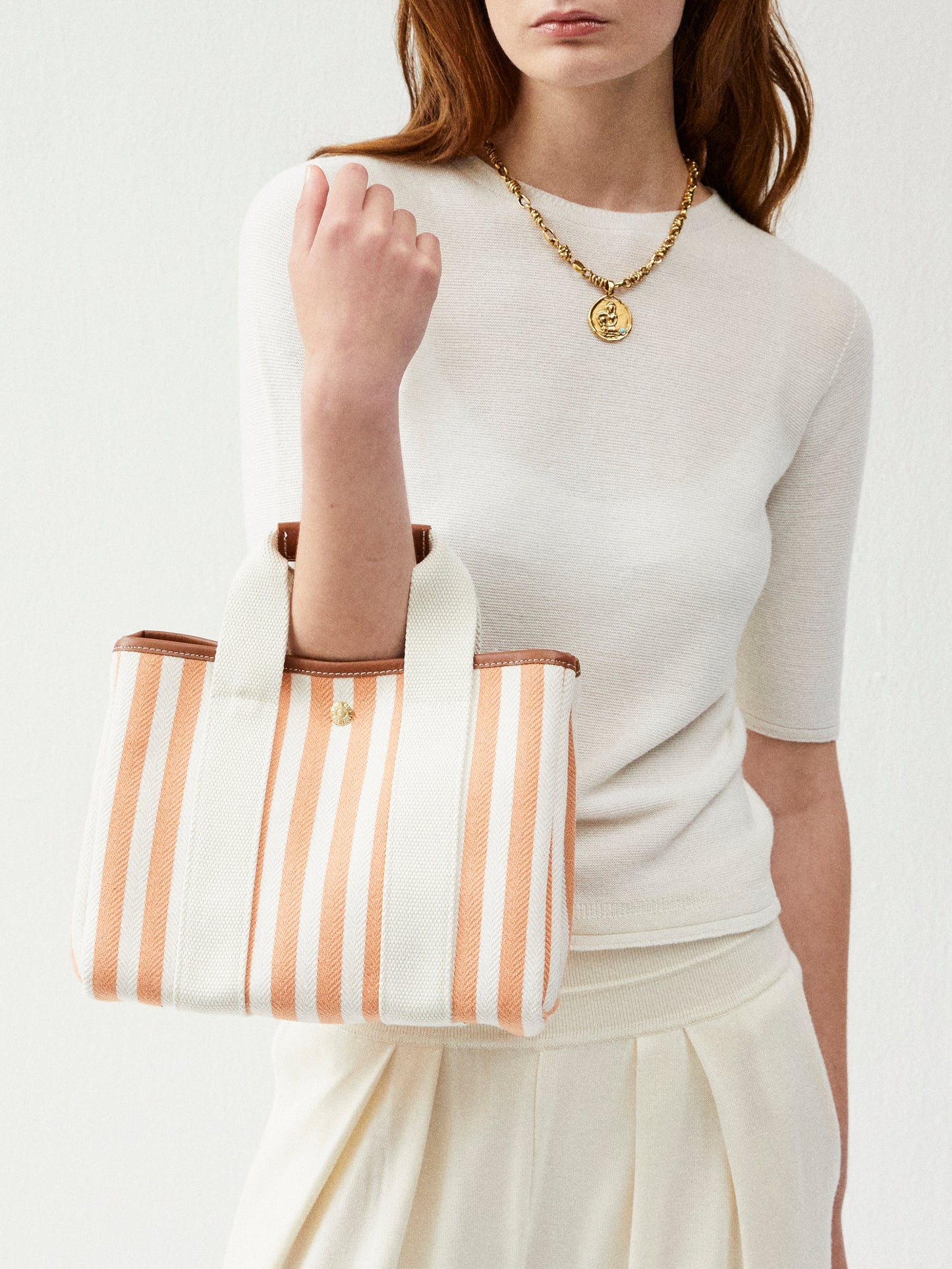 Traversée S - Palais Royal Peach