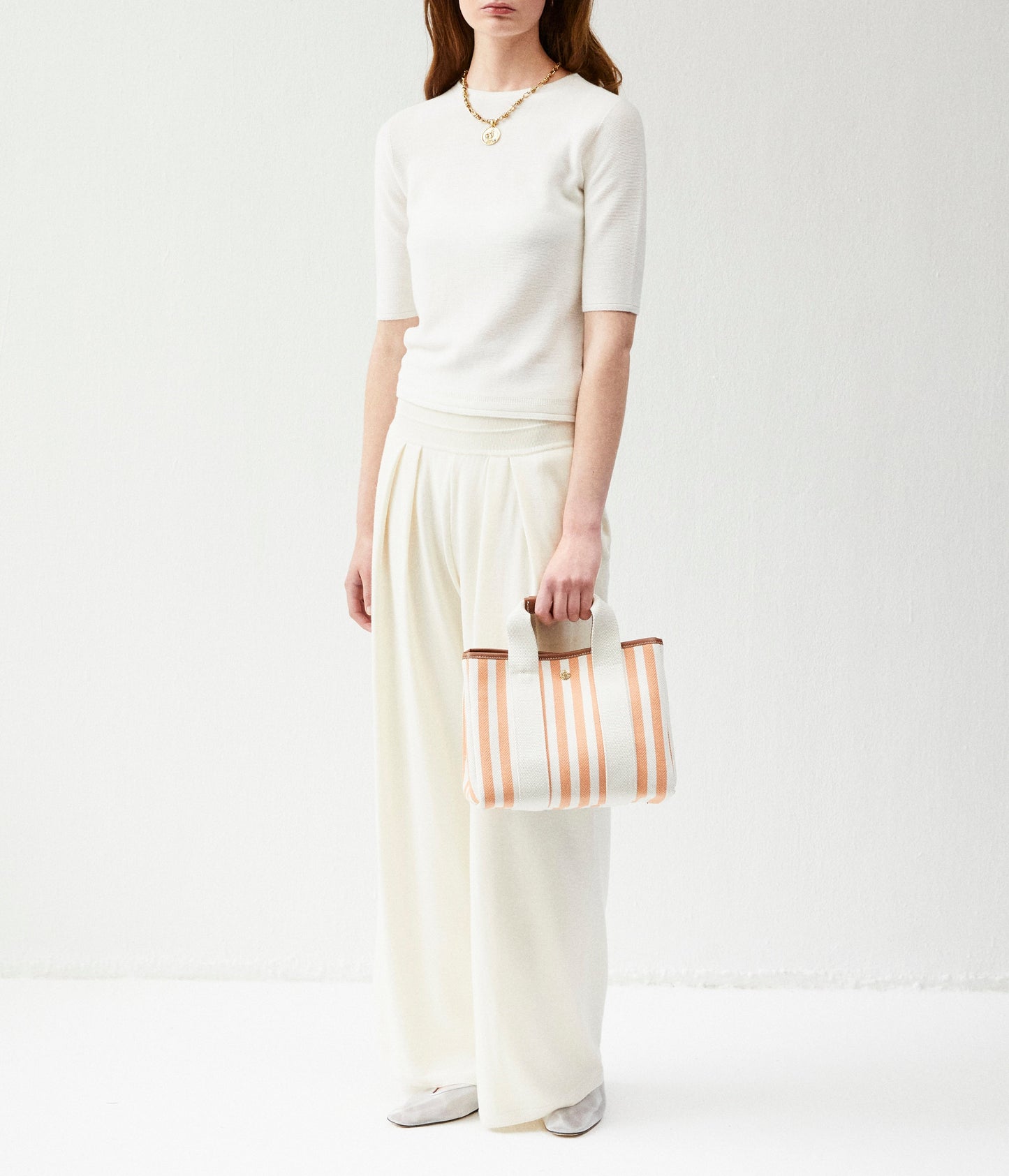 Traversée S - Palais Royal Peach