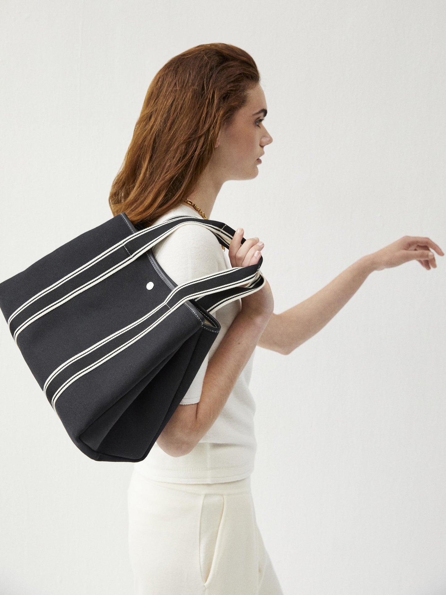 Traversée M - Cruise Line Black