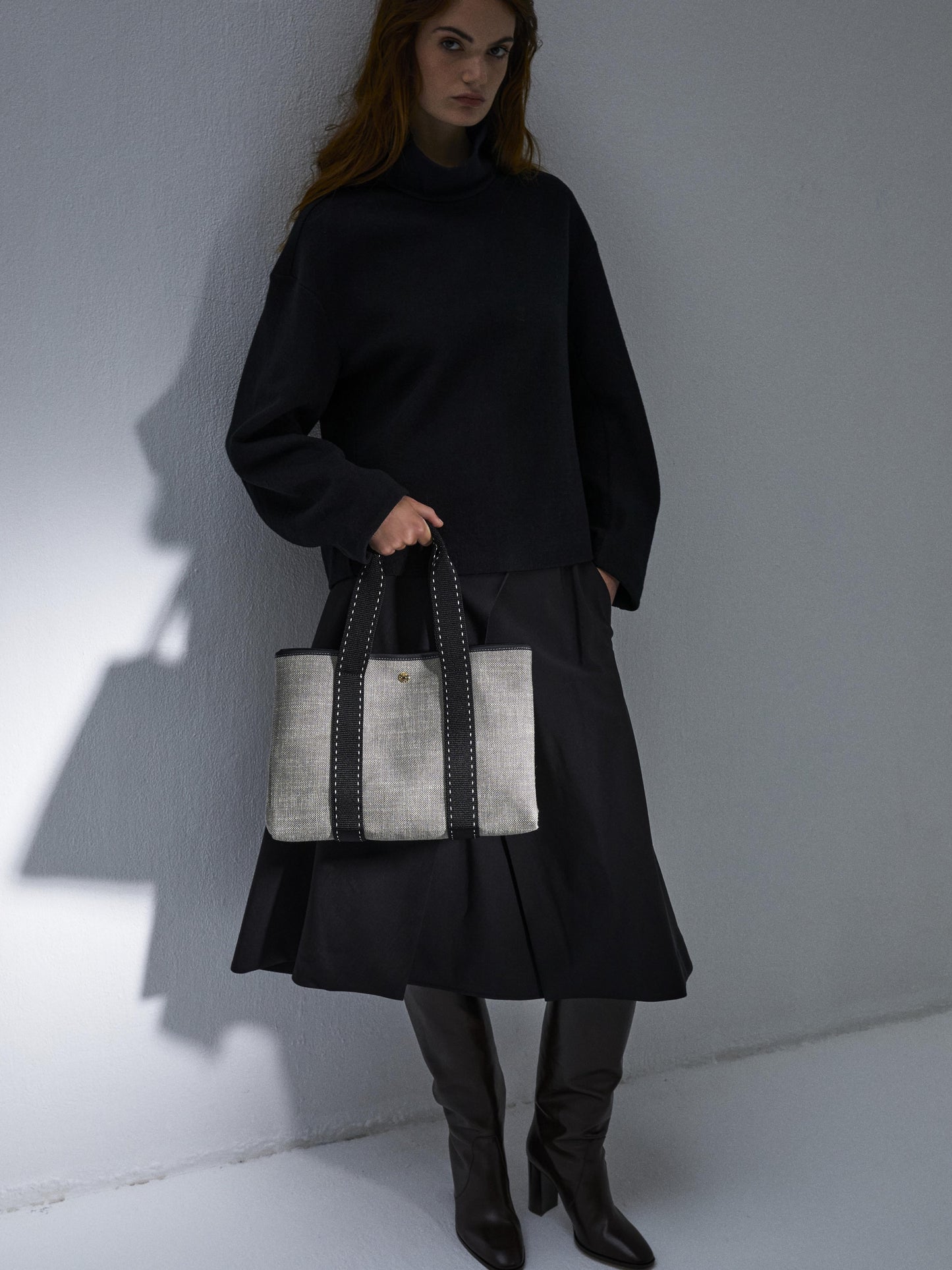 Traversée M - Grey Linen Black Sellier