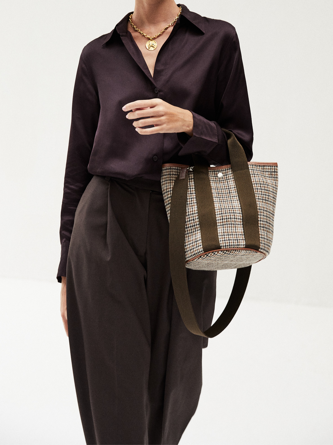 Cruise Bucket S - Pdp Camel - Image 4