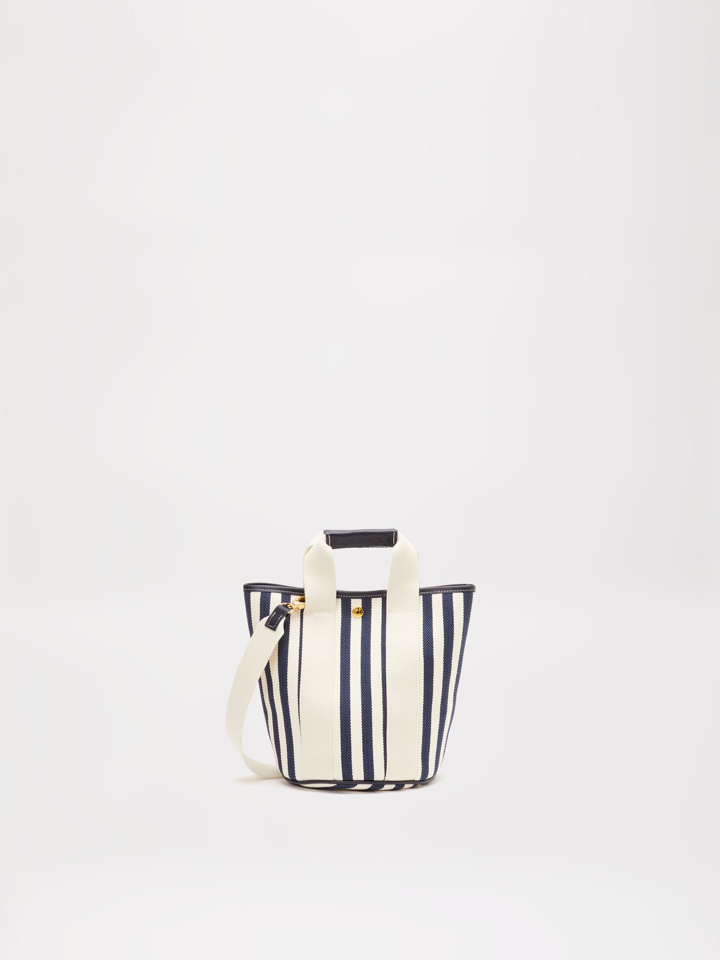 Cruise Bucket S - Palais Royal Navy