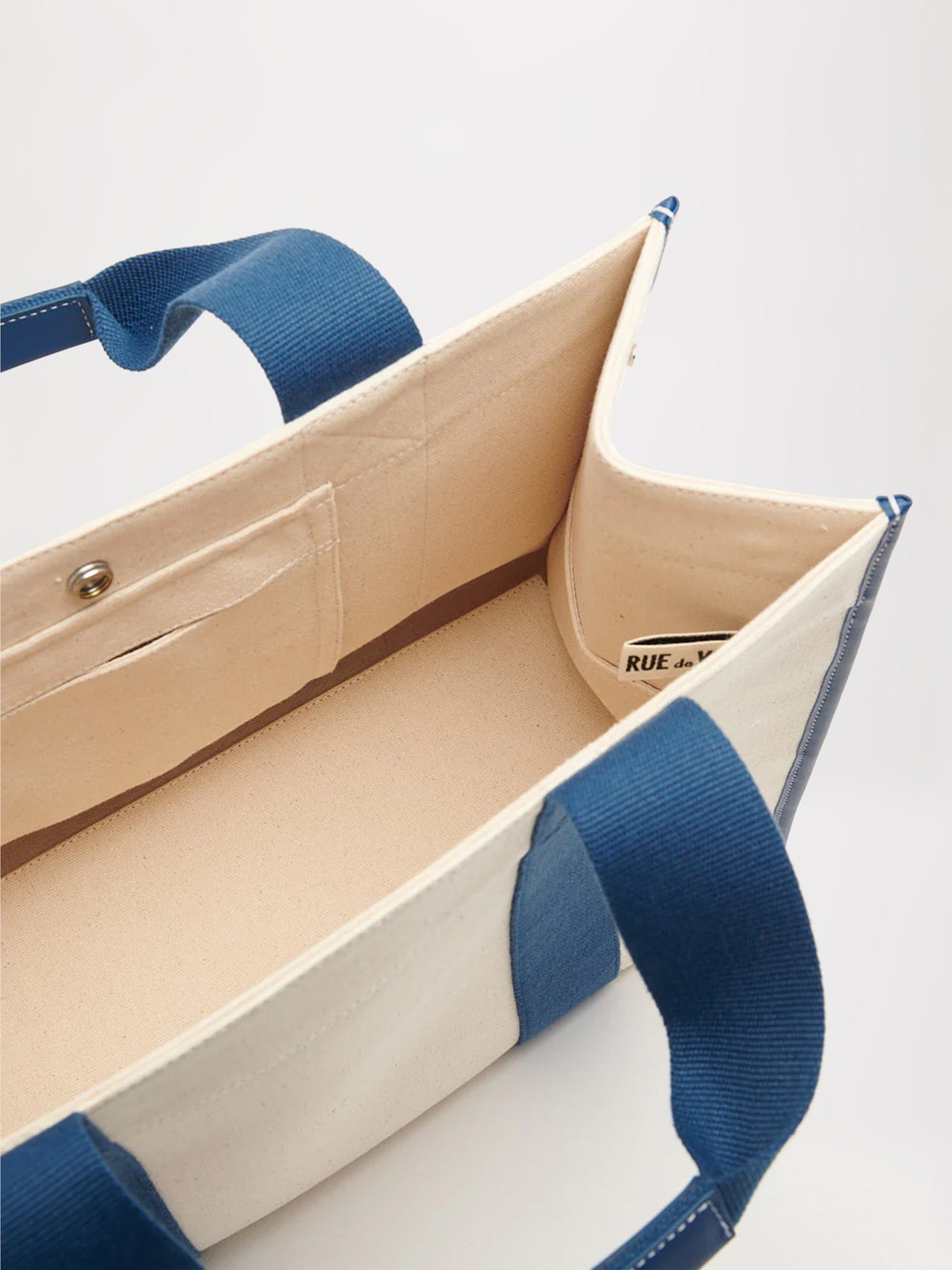 Eden Roc - Traveller L - Image 3