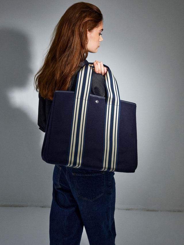 Traversée L - Navy Equestrian Flannel - Image 3