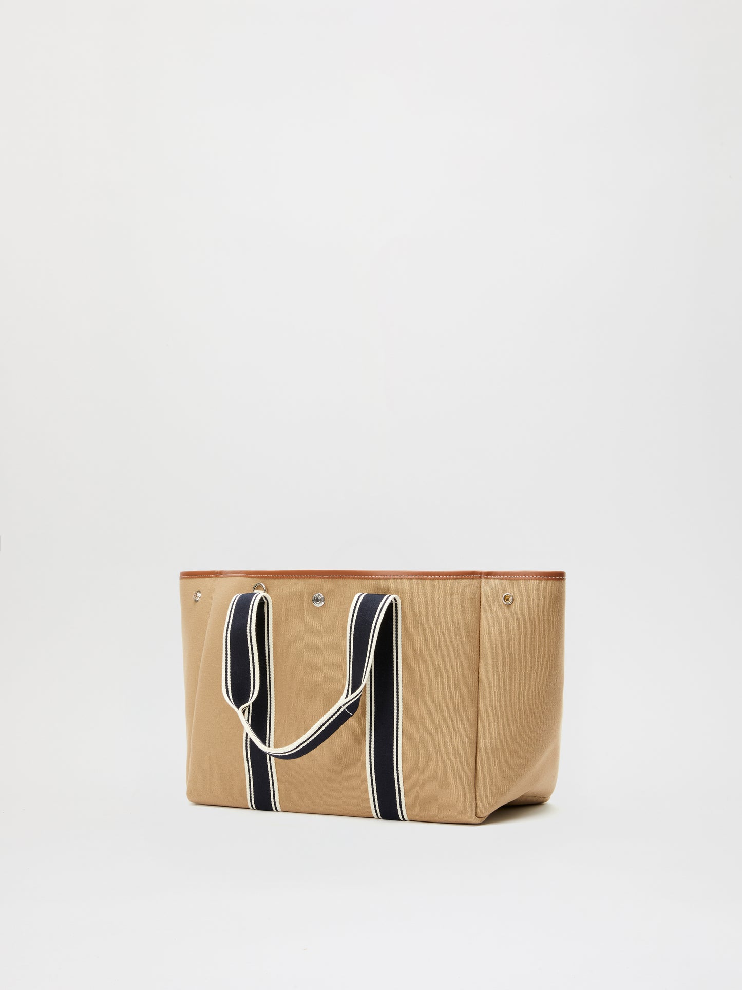 Traversée M - Cruise Line Beige