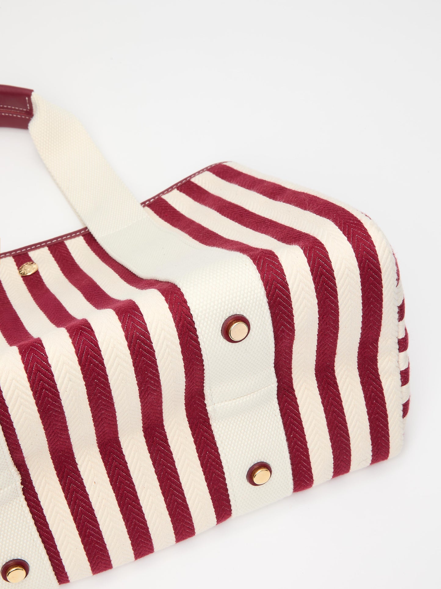 Traversée M - Palais Royal Burgundy