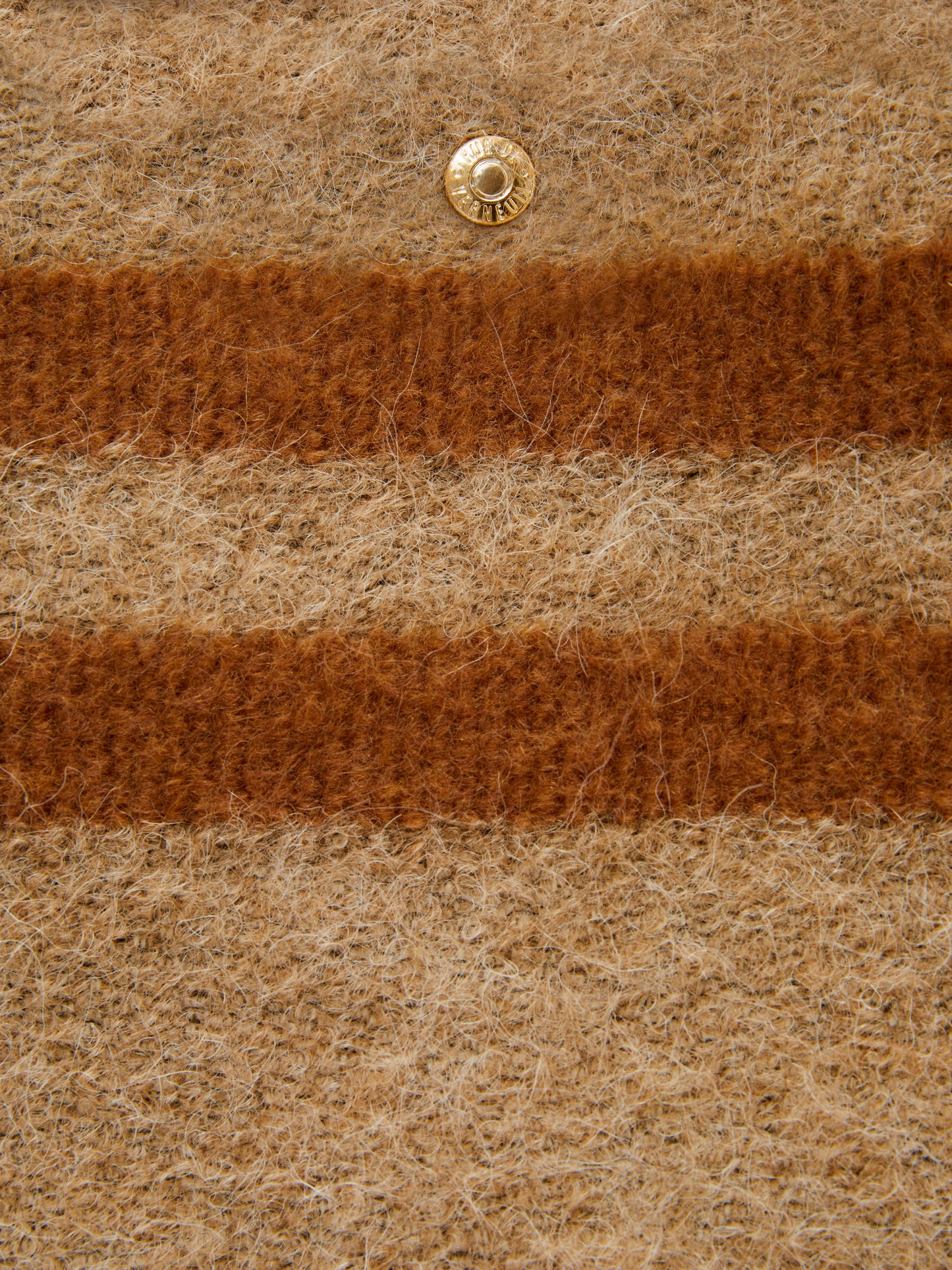 Traversée M - Mongolian Blanket Camel