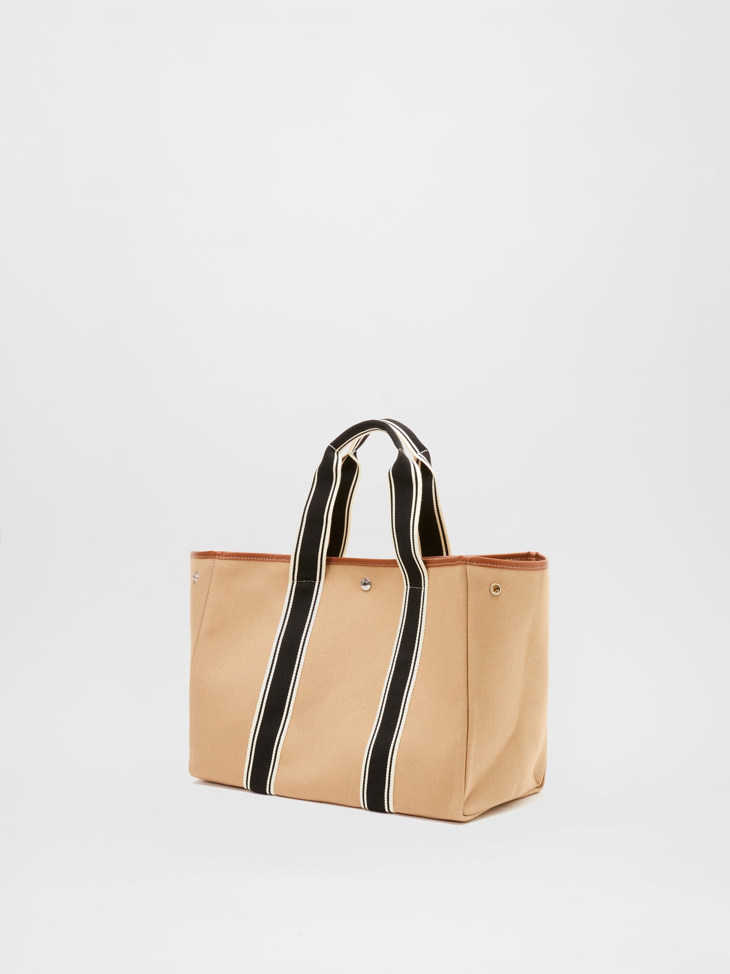 Traversée M - Cruise Line Beige