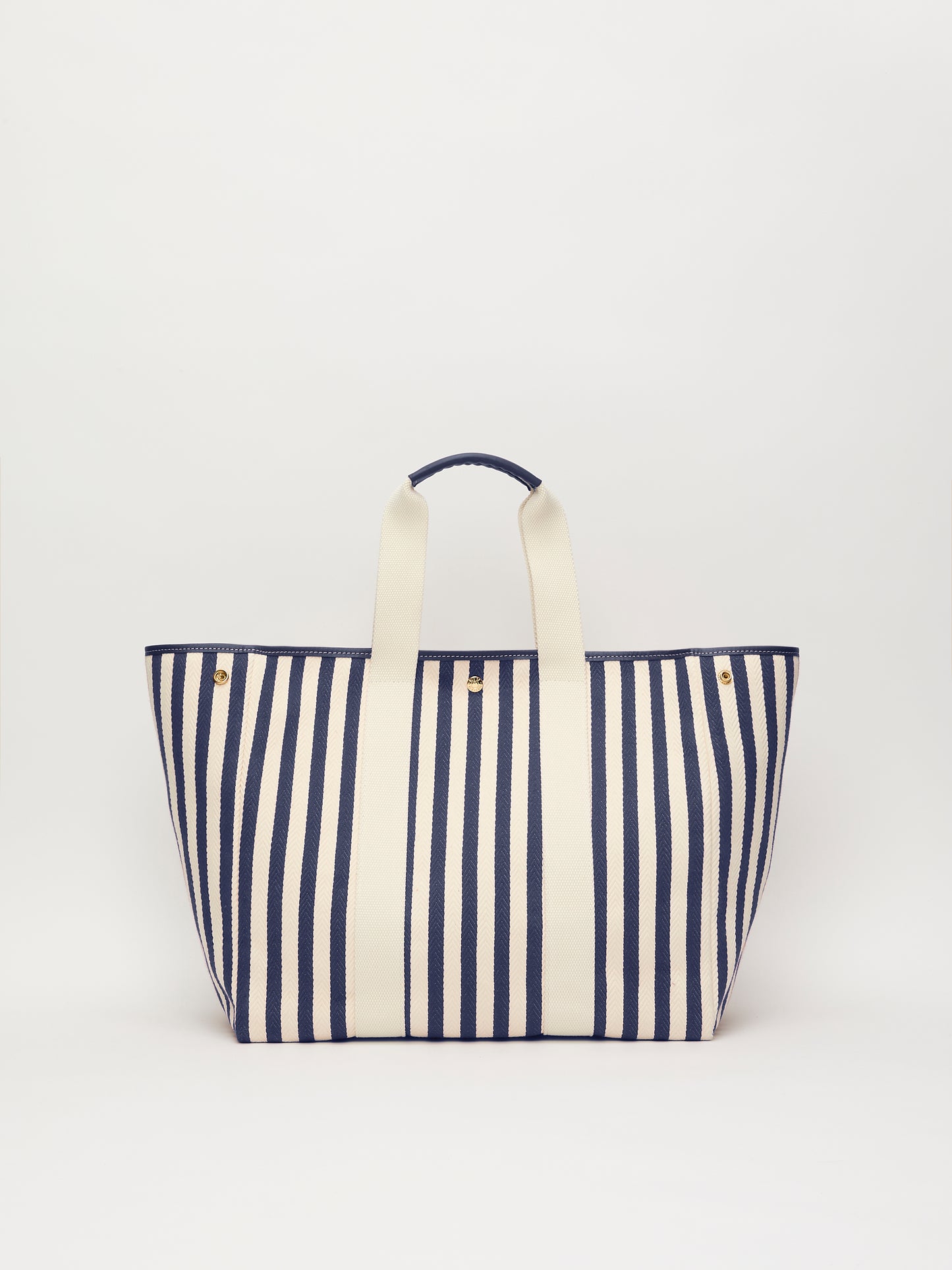 Traversée L - Palais Royal Navy