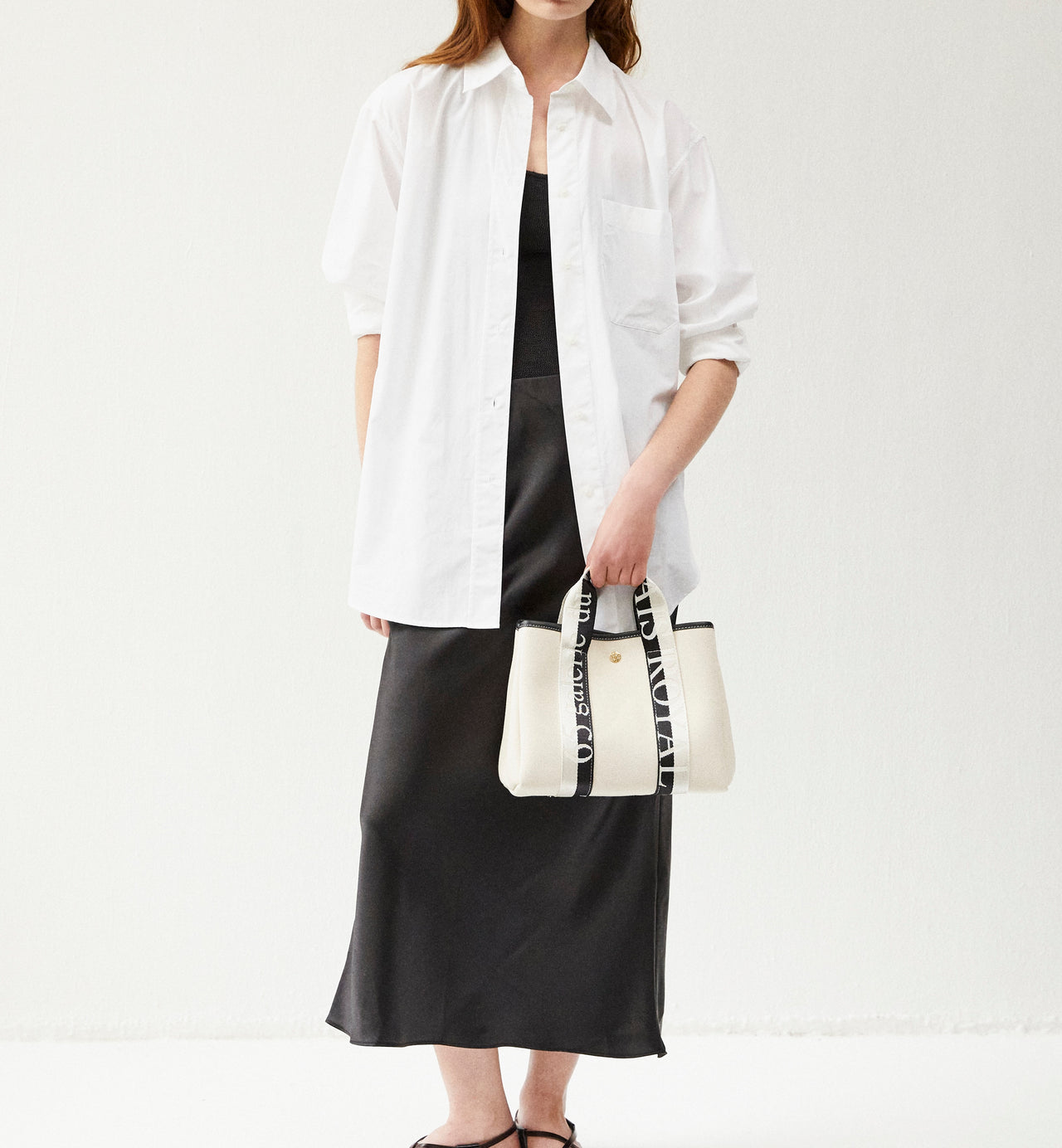 Traversée S - 65 Galerie Du Palais Crème - Image 1