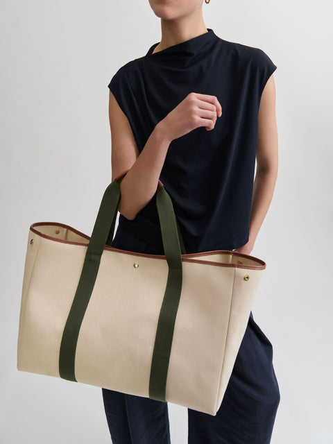 Traversée XXL - Essentials Military Green - Image 3