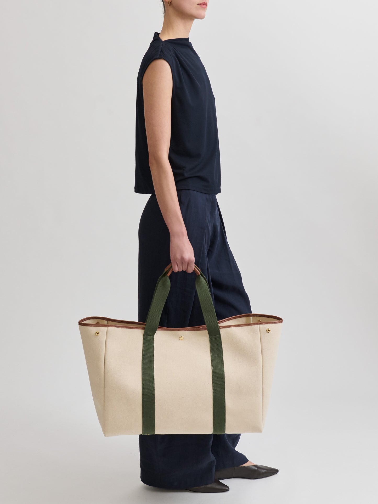 Traversée XXL - Essentials Military Green