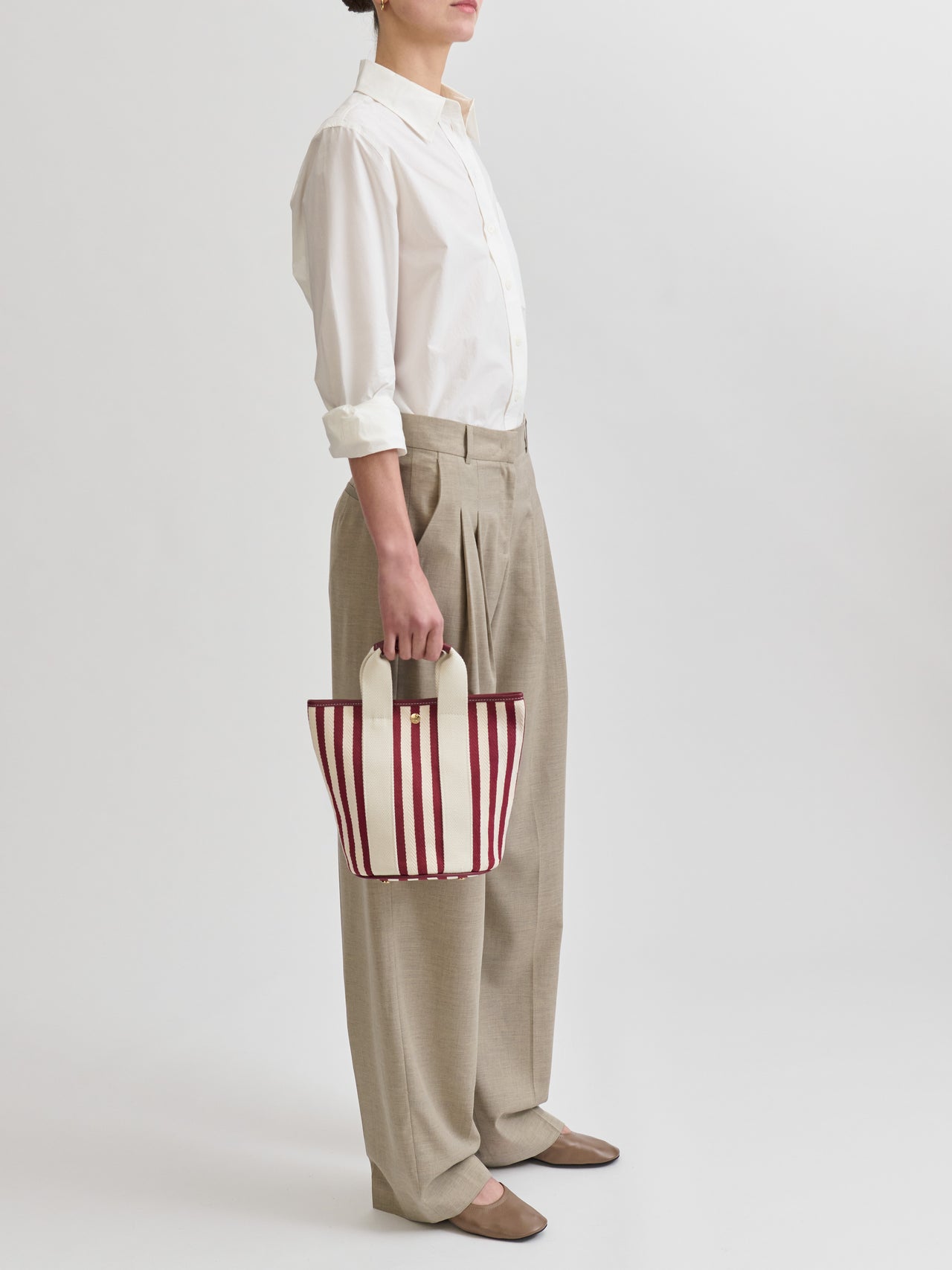 Cruise Bucket S - Palais Royal Burgundy - Image 2