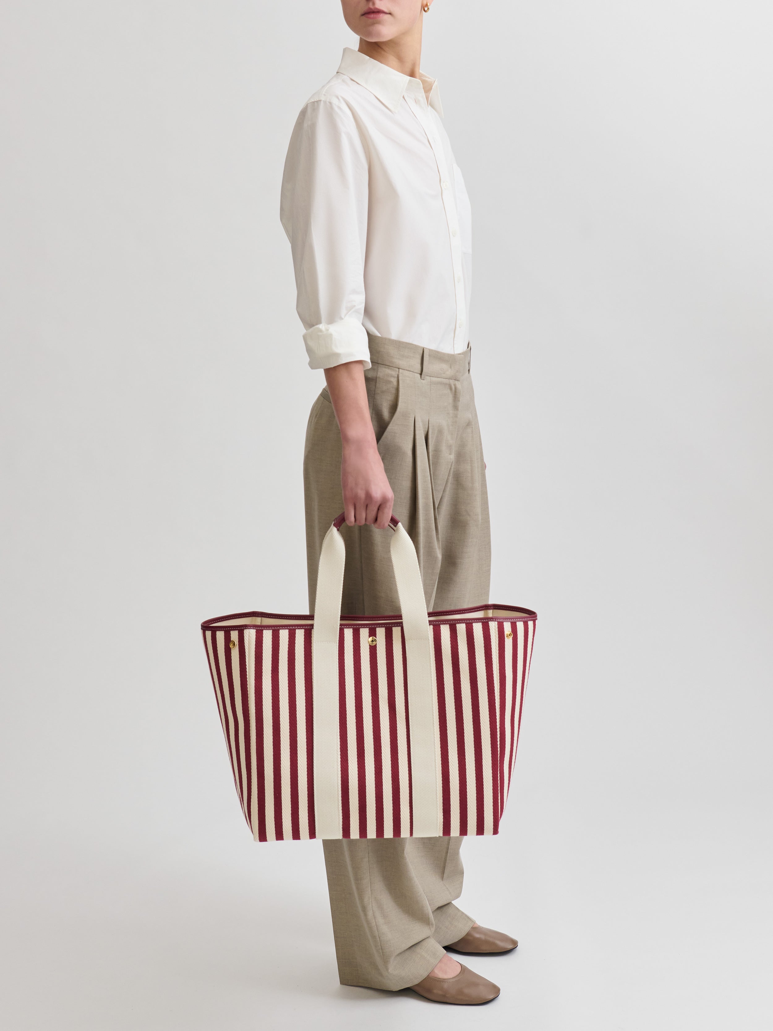 ❤︎新品 タグ付き❤︎ RUE DE VERNEUIL バスケットトートバッグ Rue de Verneuil - Traversée L bag - Beige – Merci Paris