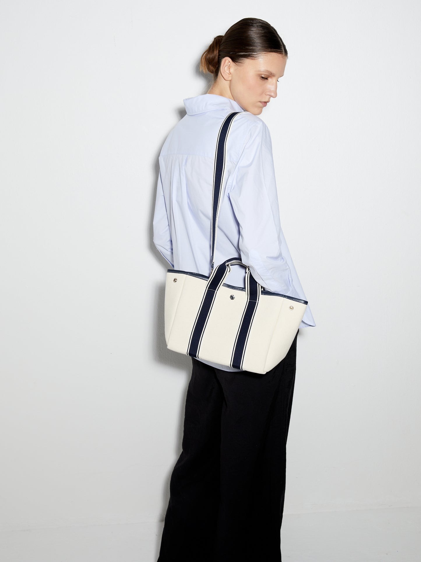 Traversée S - Cruise Line White