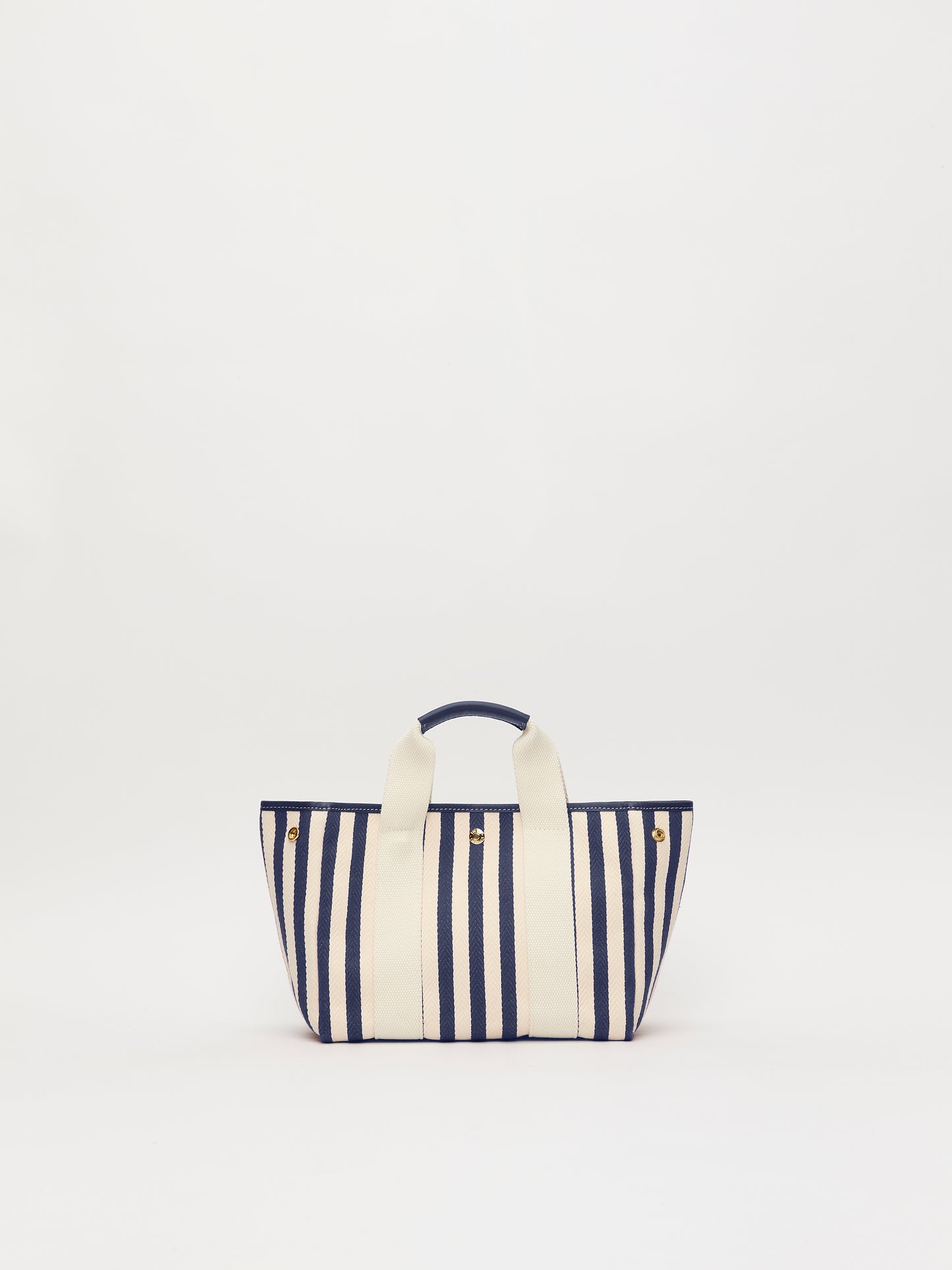 Traversée S - Palais Royal Navy