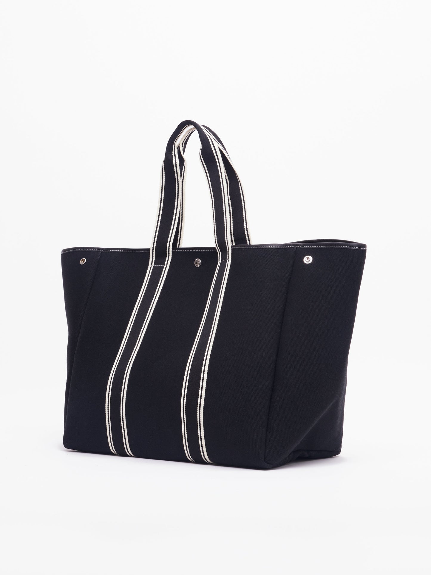 Traversée L - Cruise Line Black