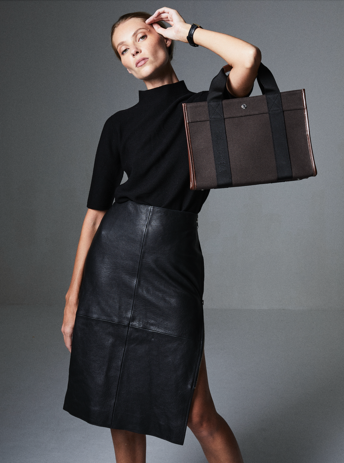 Traveller M - Rive Droite Brown - Image 4